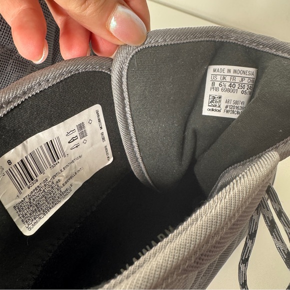 Adidas Terrex High-Top Boots Choleah in Gray and Black - Picture 8 of 9